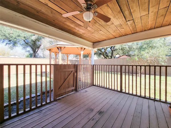 $2,200 | 412 Land Grant Drive, Richmond, TX 77406