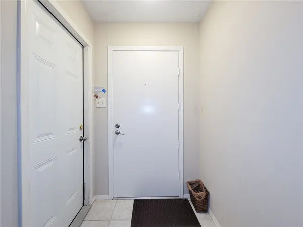 $2,200 | 412 Land Grant Drive, Richmond, TX 77406