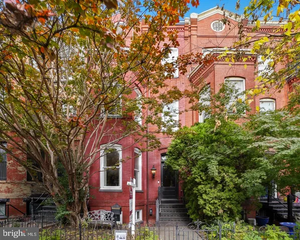 $8,499 | 1339 T Street Northwest, Washington, DC 20009