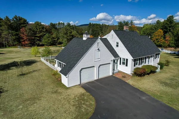 $655,000 | 5 Cross Road, Hebron, NH 03241