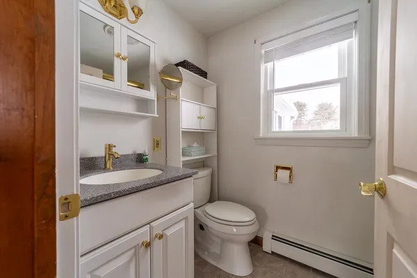 $655,000 | 5 Cross Road, Hebron, NH 03241