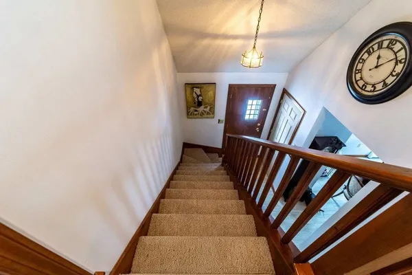 $655,000 | 5 Cross Road, Hebron, NH 03241