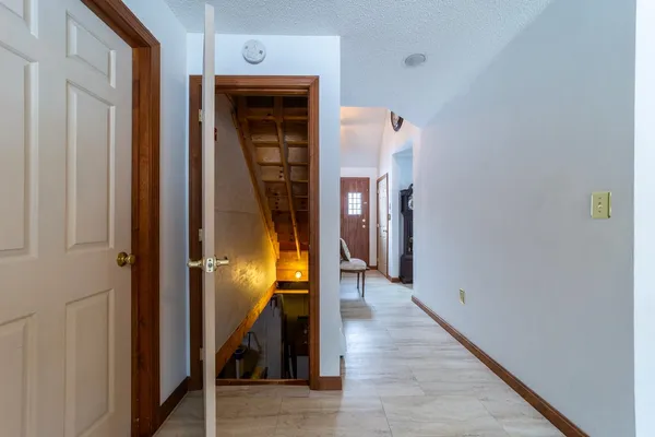 $655,000 | 5 Cross Road, Hebron, NH 03241