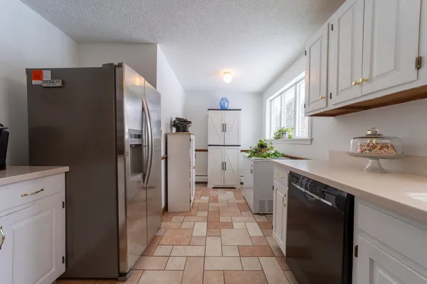 $655,000 | 5 Cross Road, Hebron, NH 03241