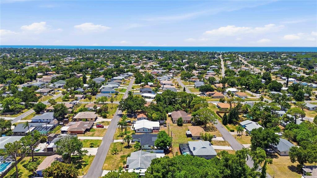 386 Cabana Road Venice, FL 34293 - Photo 52 of 56