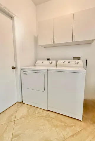 $2,600 | 332 Southwest Glenwood Drive, Port St. Lucie, FL 34984