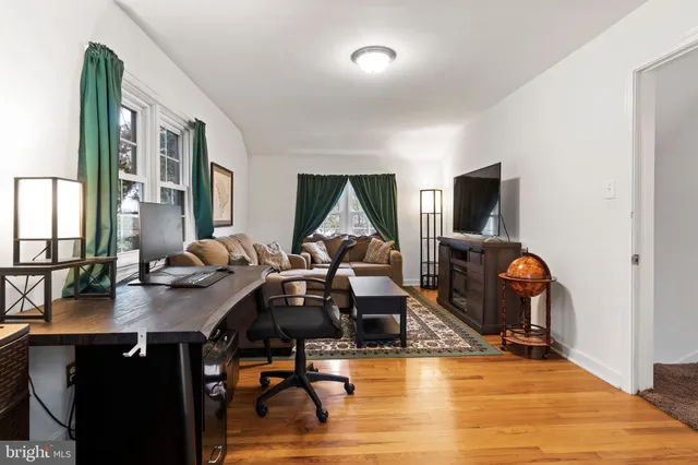 $329,900 | 1514 Carlisle Road, Camp Hill, PA 17011