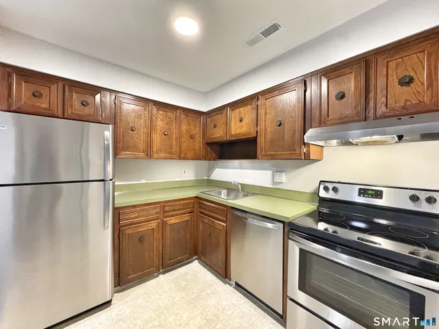 $265,000 | 26 Prospect Avenue, Unit F4, Norwalk, CT 06850