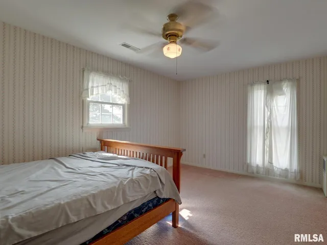 $289,900 | 320 South Fayette Street, Carthage, IL 62321