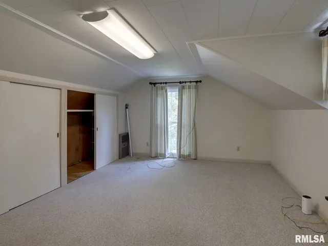 $289,900 | 320 South Fayette Street, Carthage, IL 62321