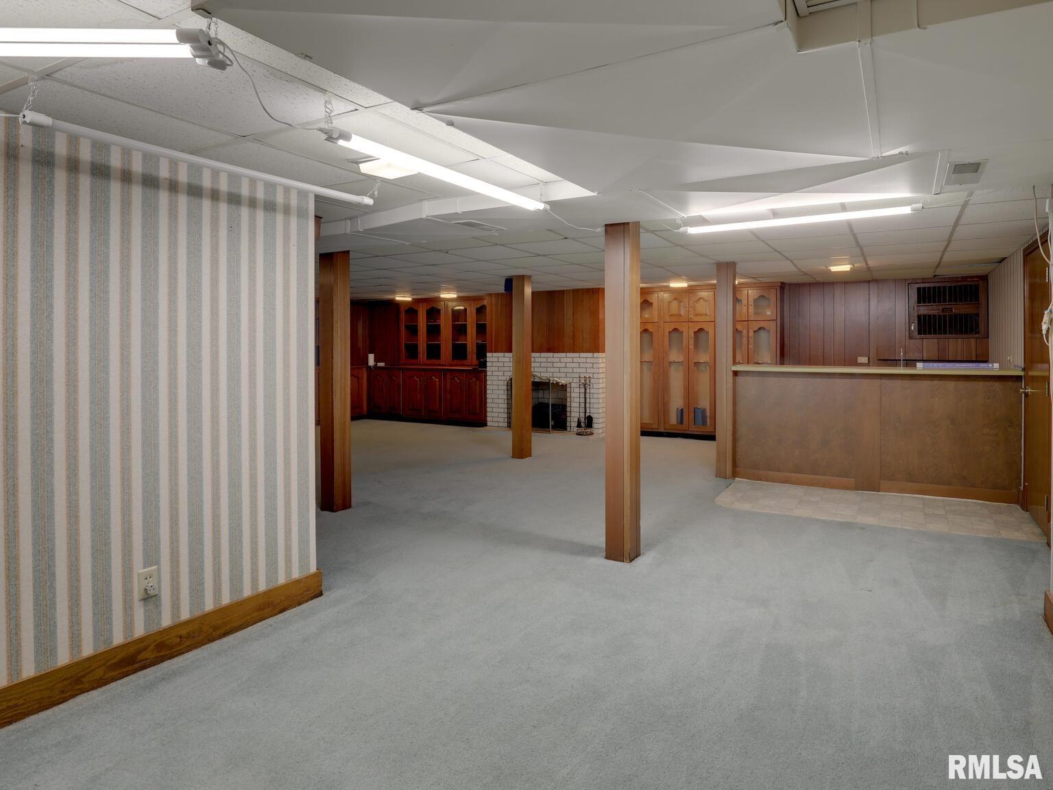 320 South Fayette Street Carthage, IL 62321 - Photo 16 of 34