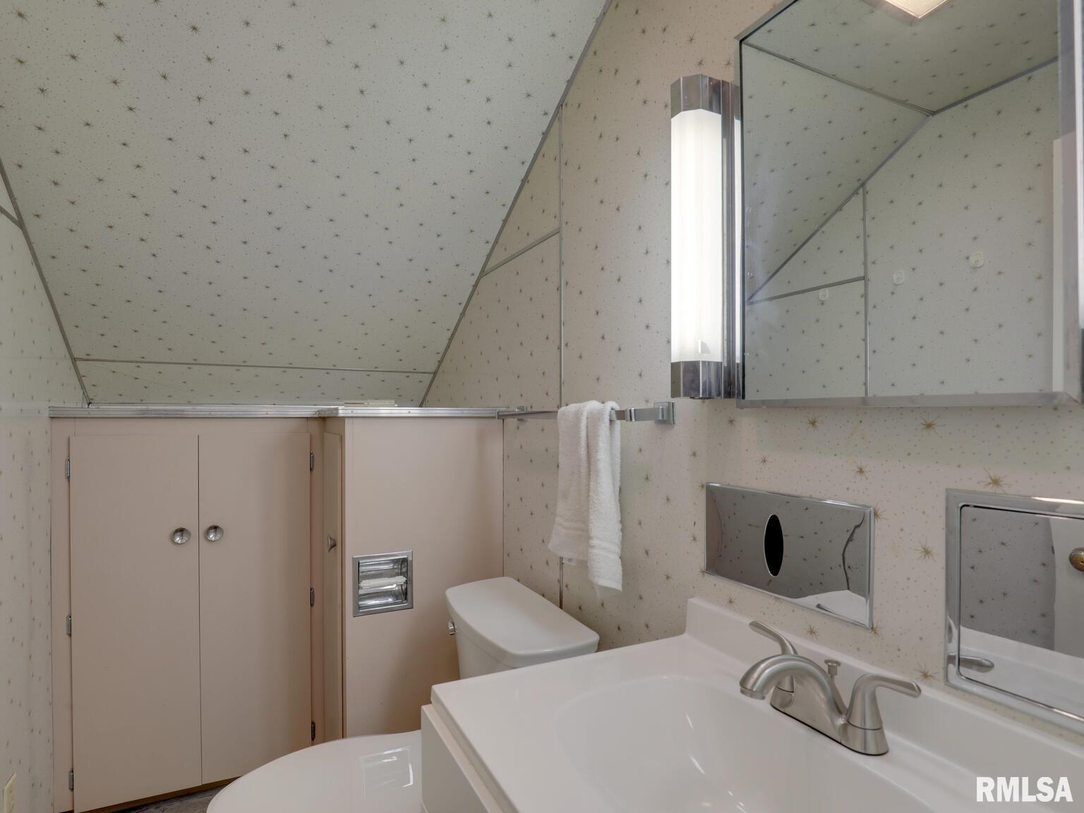 320 South Fayette Street Carthage, IL 62321 - Photo 19 of 34