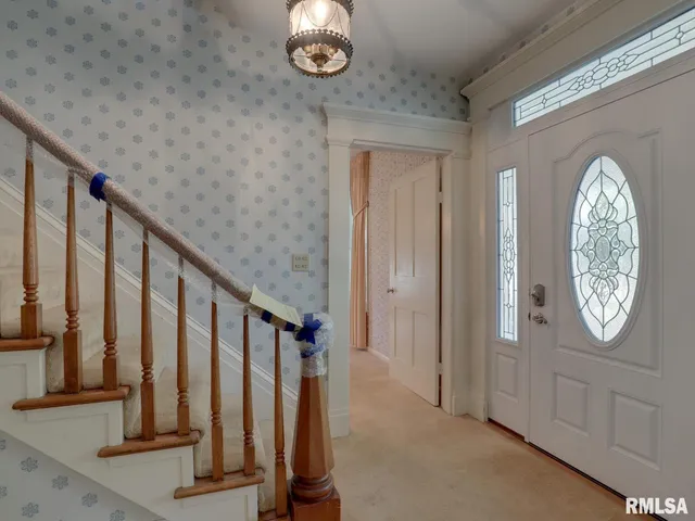 $289,900 | 320 South Fayette Street, Carthage, IL 62321