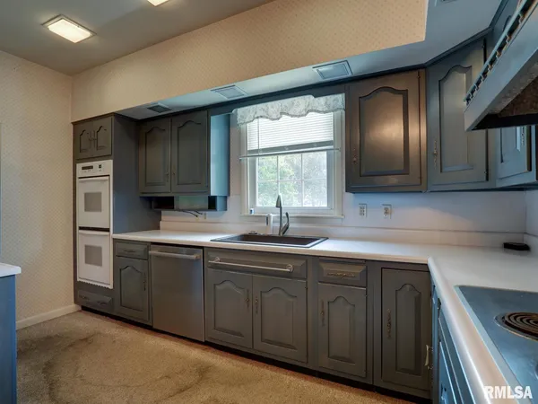 $254,900 | 320 South Fayette Street, Carthage, IL 62321