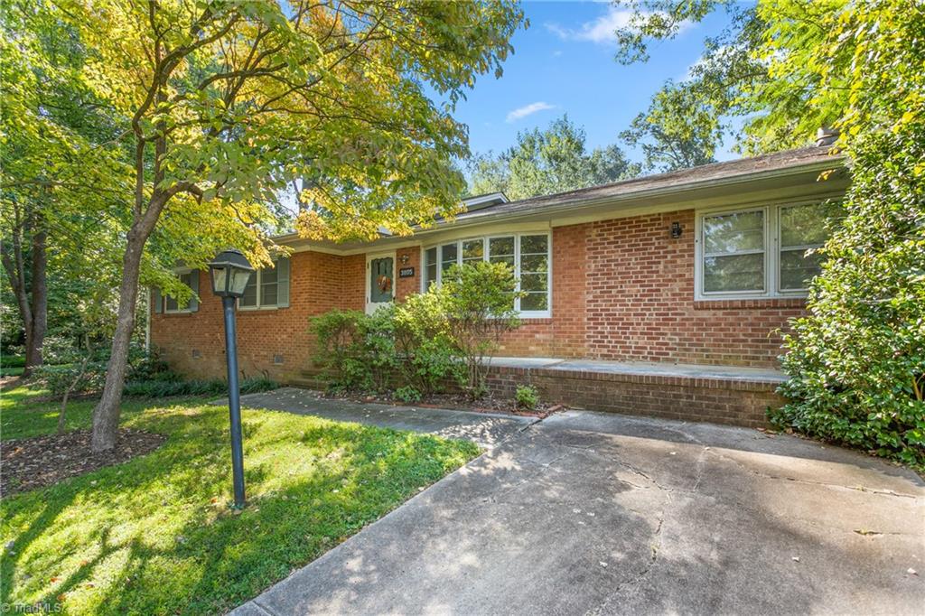 3805 Frazier Road Greensboro, NC 27407 - Photo 4 of 28 Gallery Image 4