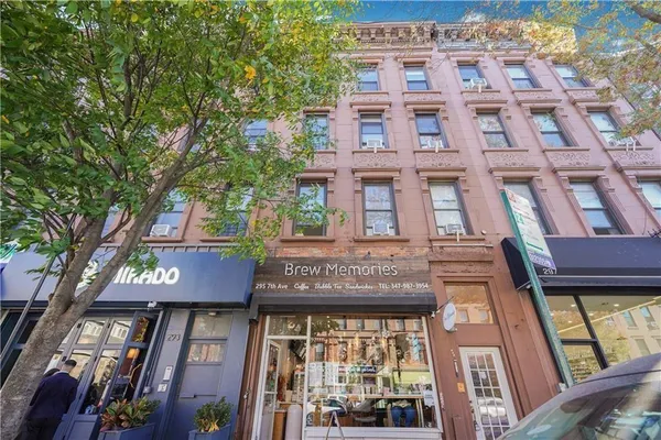 $4,600,000 | 295 7th Avenue | Park Slope
