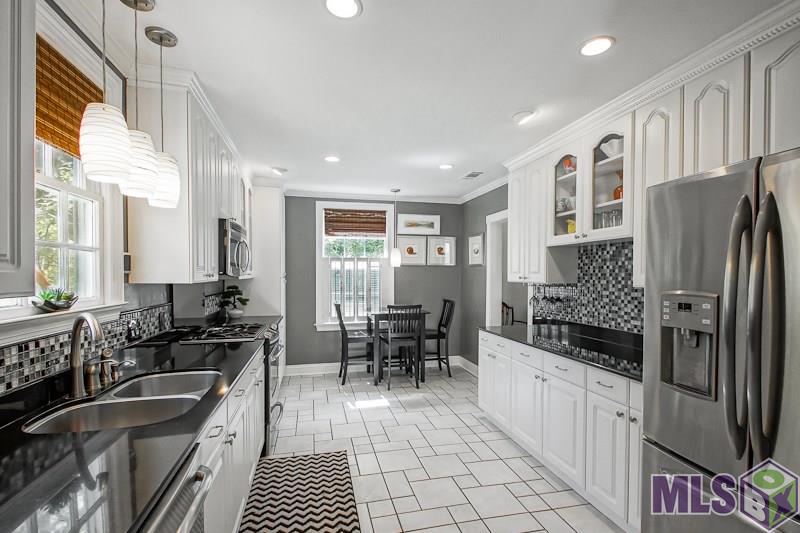 1743 Pickett Avenue Baton Rouge, LA 70808 - Photo 13 of 32