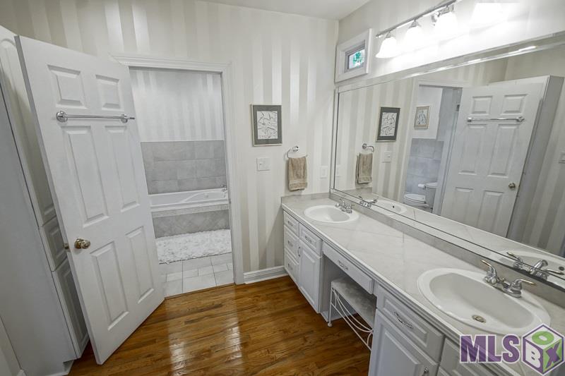 1743 Pickett Avenue Baton Rouge, LA 70808 - Photo 18 of 32