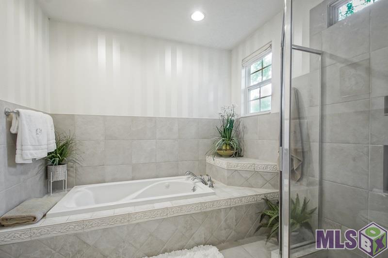 1743 Pickett Avenue Baton Rouge, LA 70808 - Photo 19 of 32