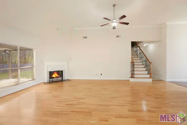 $325,000 | 22782 Greencliff Drive, Denham Springs, LA 70726