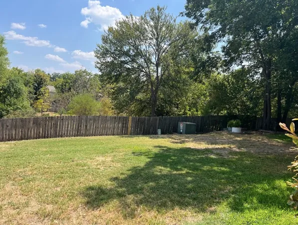 $1,650 | 11727 Norwegian Wood Drive, Austin, TX 78758