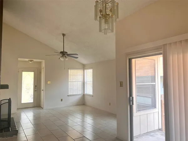 $1,650 | 11727 Norwegian Wood Drive, Austin, TX 78758