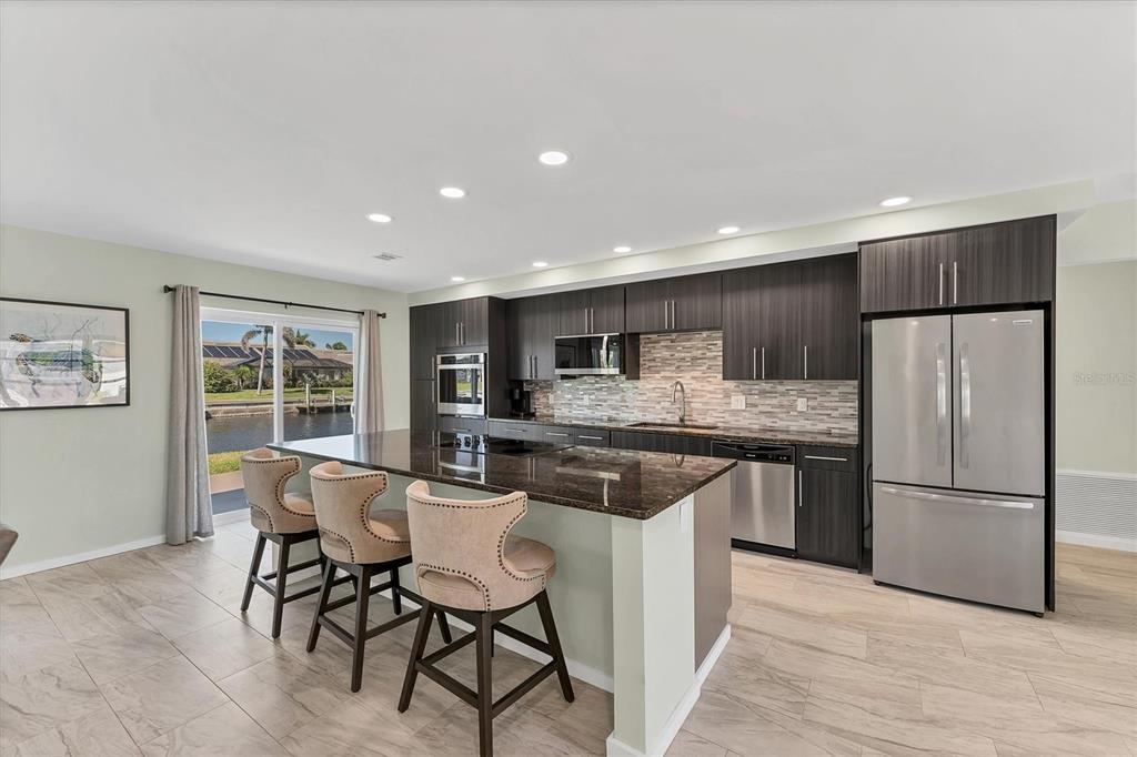 2280 Bayview Road Punta Gorda, FL 33950 - Photo 12 of 36