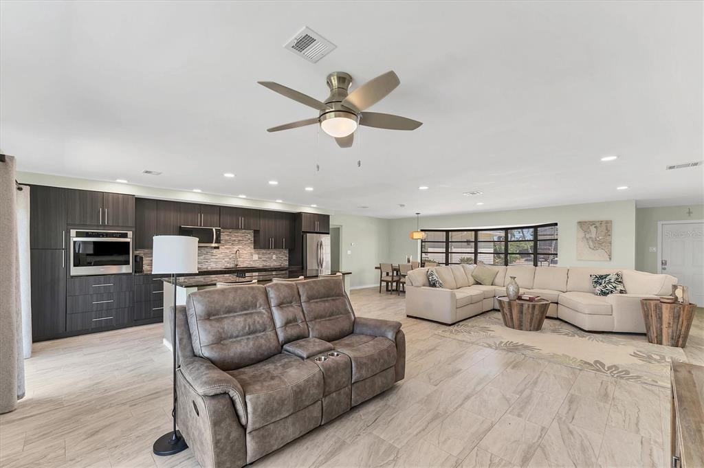 2280 Bayview Road Punta Gorda, FL 33950 - Photo 9 of 36