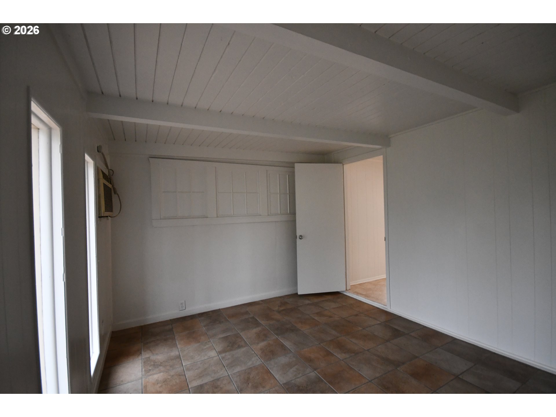 918 Snipes Street The Dalles, OR 97058 - Photo 21 of 47 a view of an empty room