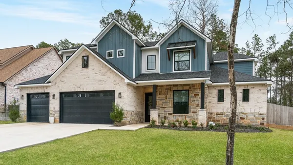 $4,500 | 245 East Blue Heron Drive, Montgomery, TX 77316