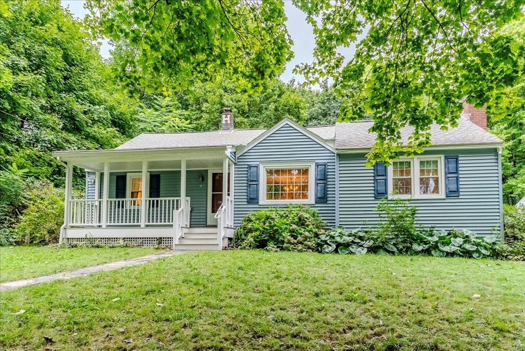 6 Brookhaven Road Worcester, MA 01606 - Photo 1 of 41