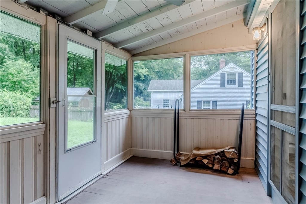 6 Brookhaven Road Worcester, MA 01606 - Photo 25 of 41