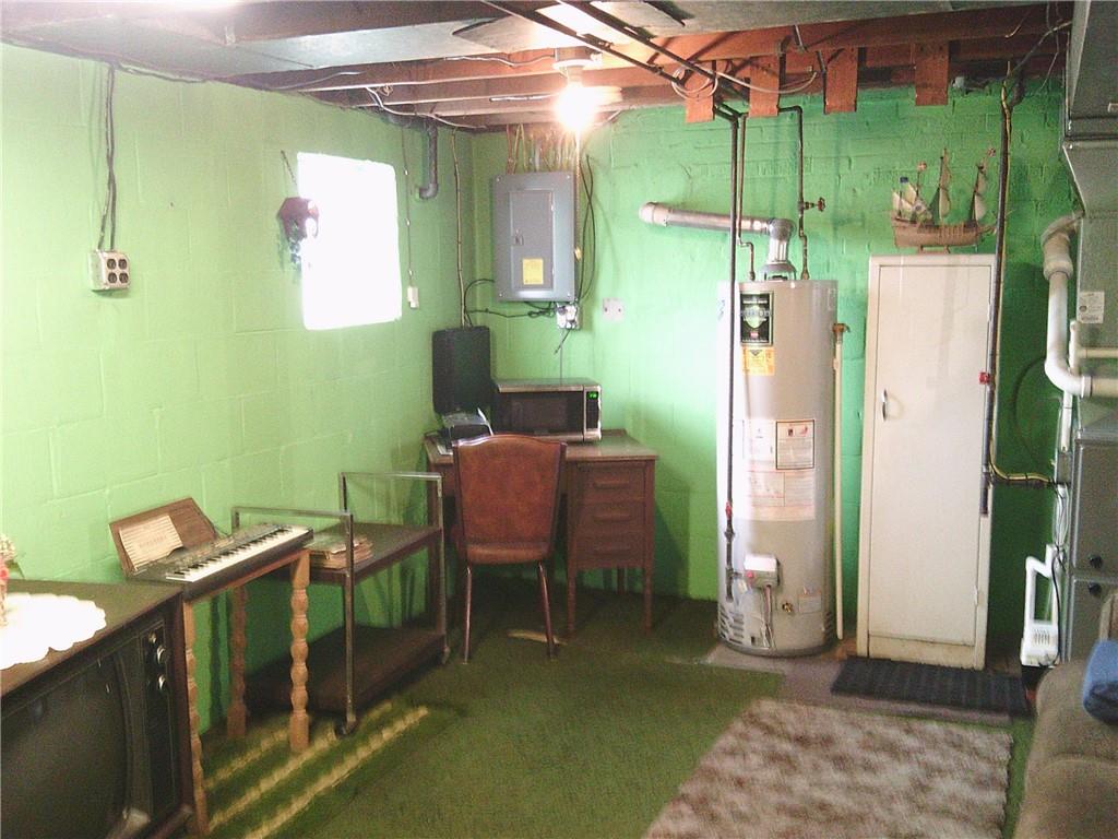 105 Magnolia Street Whitaker, PA 15120 - Photo 15 of 23