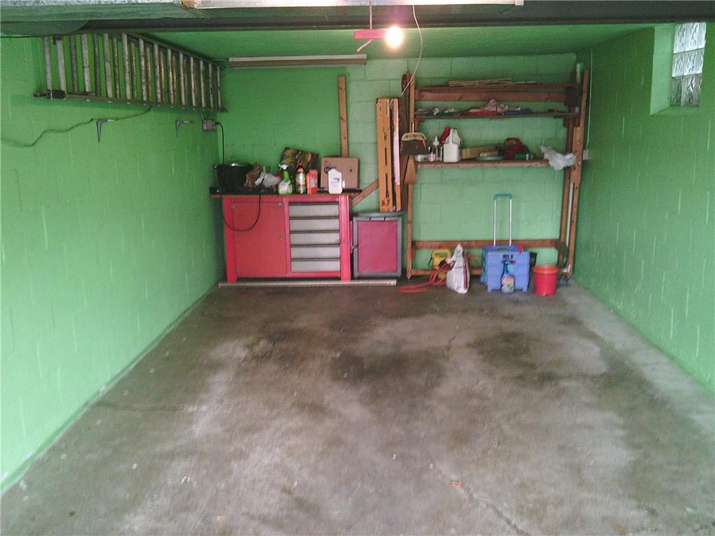 105 Magnolia Street Whitaker, PA 15120 - Photo 17 of 23