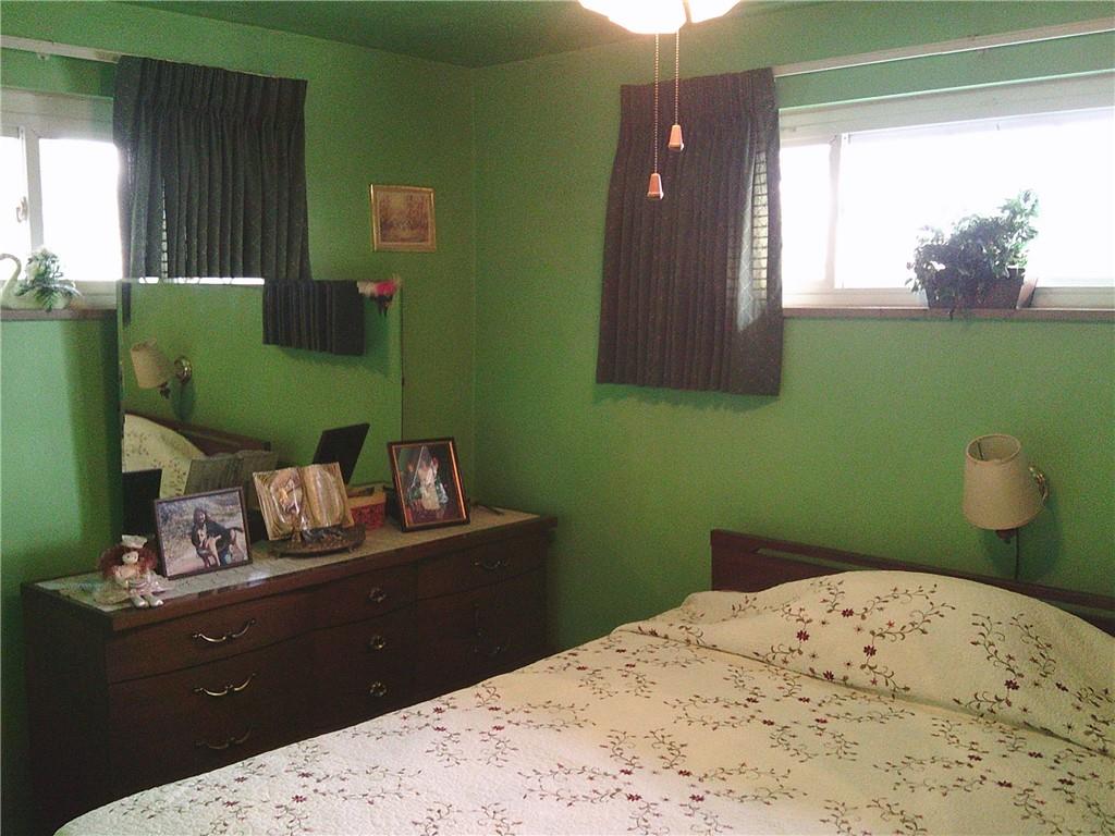 105 Magnolia Street Whitaker, PA 15120 - Photo 8 of 23