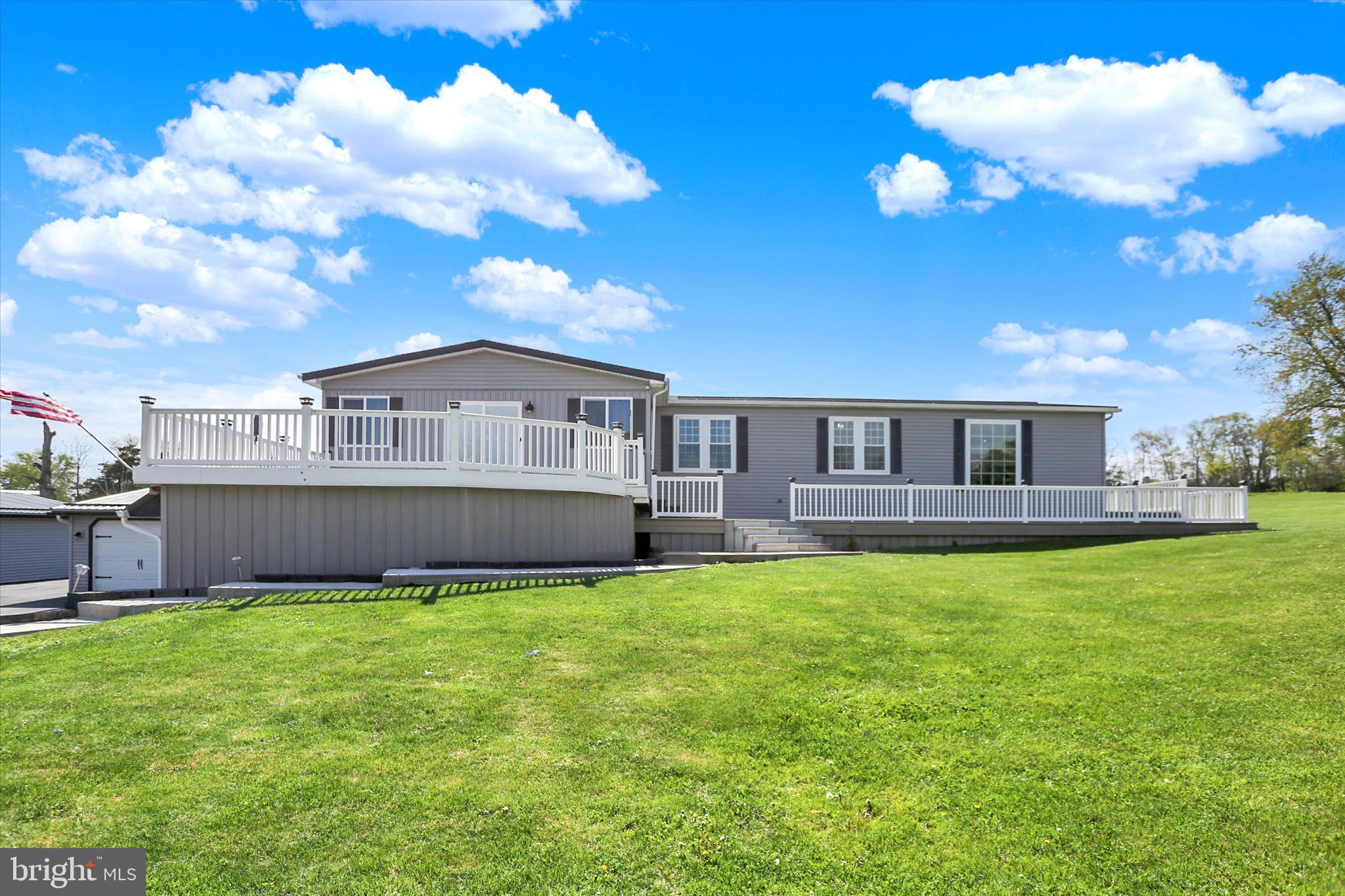 140 Green Springs Road York, PA 17404 - Photo 4 of 68