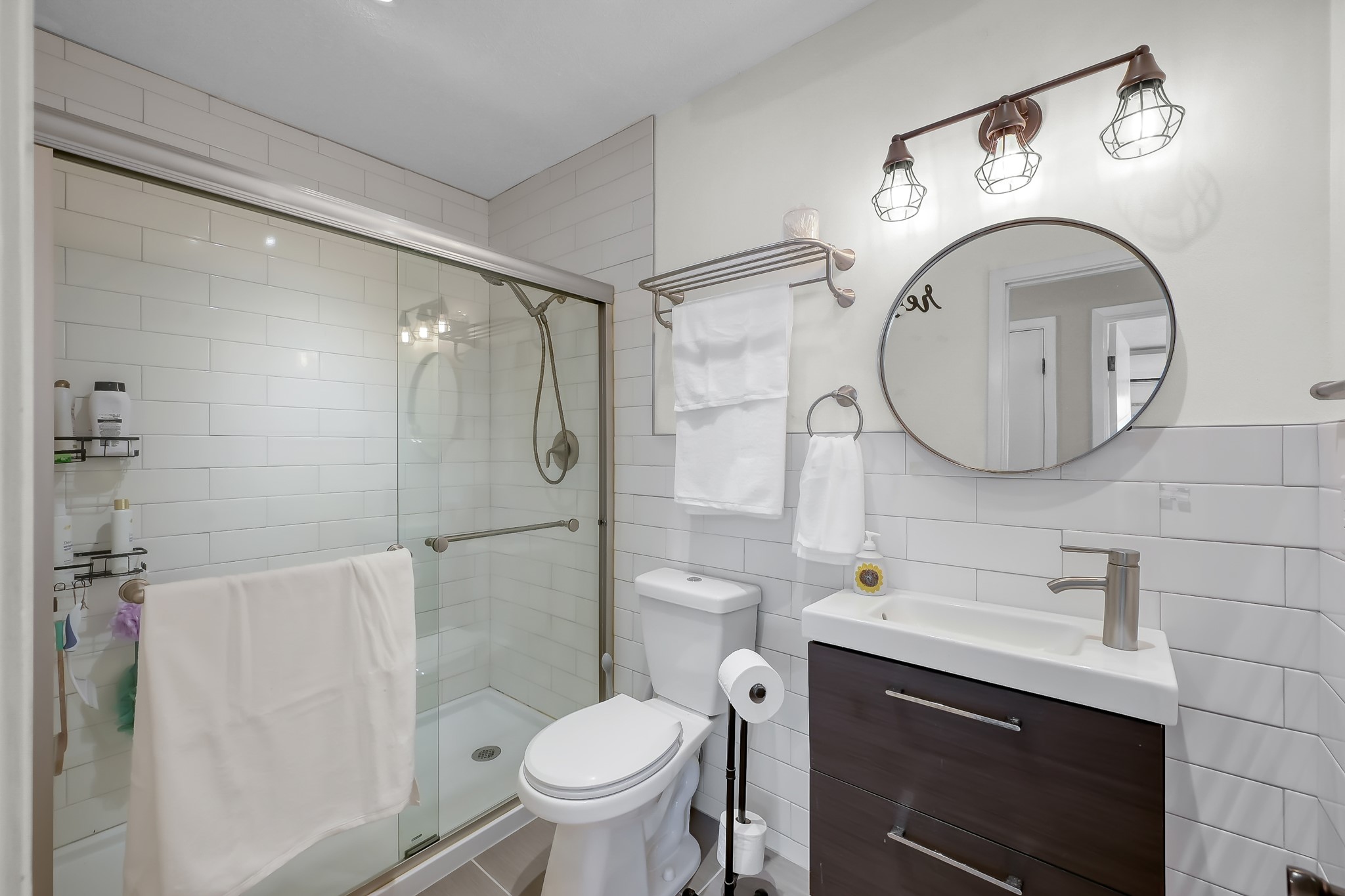 329 Sassafras Drive Trinity, TX 75862 - Photo 20 of 48 a bathroom with a sink toilet and a mirror