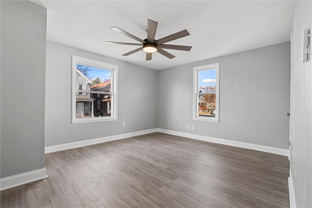 519 Lacock Street Rochester, PA 15074 - Photo 18 of 33