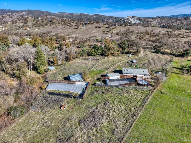 $489,000 | 1633 New Long Valley Road, Clearlake Oaks, CA 95423