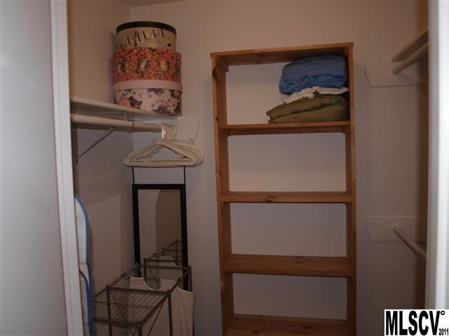 1949 Willow Ridge Street Conover, NC 28613 - Photo 5 of 25 Gallery Image 5