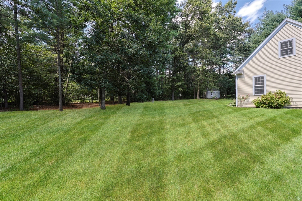 25 Andrews Farm Road Easton, MA 02356 - Photo 10 of 36 Gallery Image 10