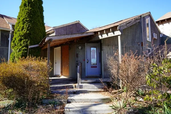 $299,900 | 85 Roosevelt Avenue, Butler, NJ 07405