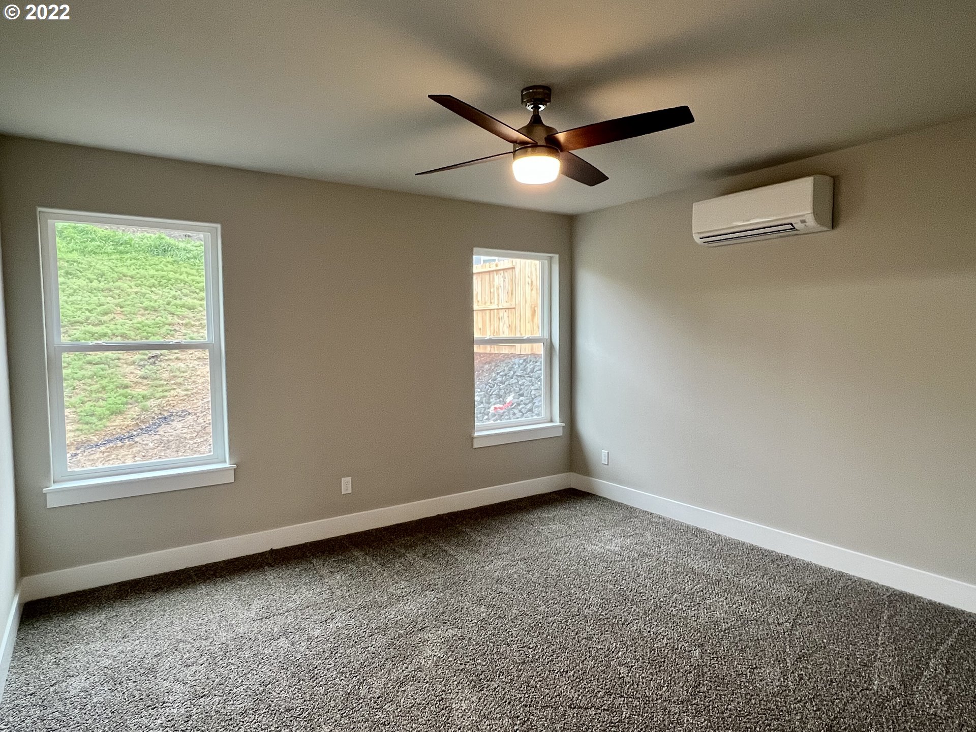 4955 Southwest Grange Road Roseburg, OR 97471 - Photo 8 of 12