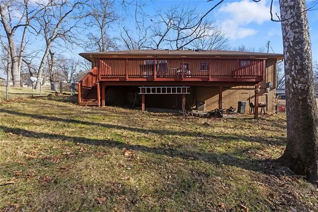 $257,900 | 2706 Maple Avenue, Leavenworth, KS 66048