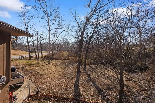 $257,900 | 2706 Maple Avenue, Leavenworth, KS 66048