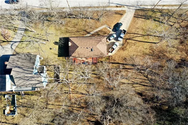 $257,900 | 2706 Maple Avenue, Leavenworth, KS 66048