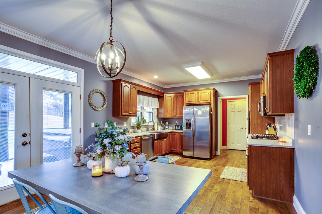 132 Huntington Lane Heiskell, TN 37754 - Photo 14 of 40 016201027-2-132HuntingtonLnHeiskellTN-SC