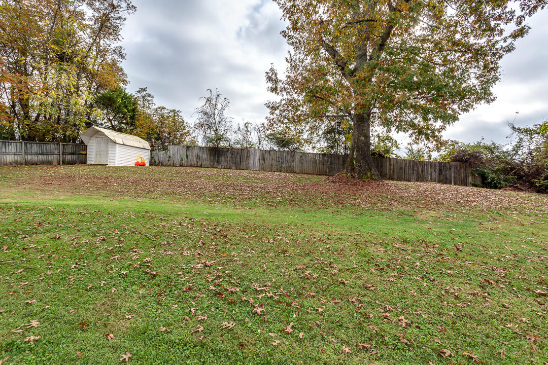 132 Huntington Lane Heiskell, TN 37754 - Photo 40 of 40 043201027-2-132HuntingtonLnHeiskellTN-SC
