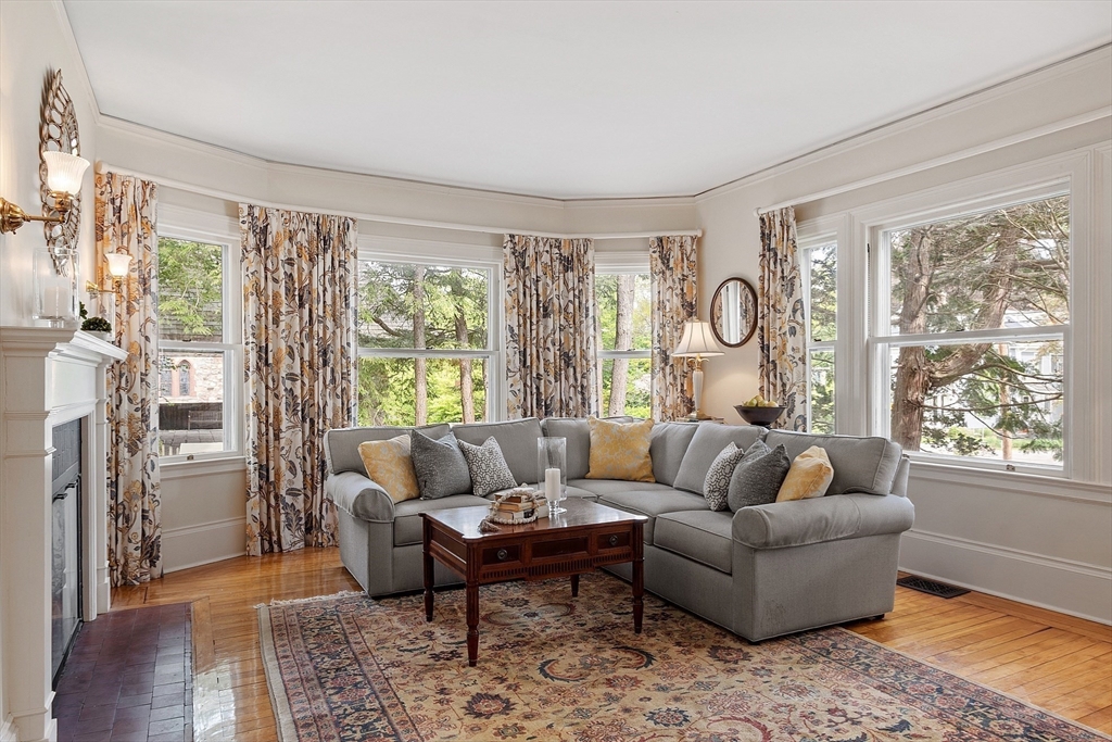 59 Elm Street Concord, MA 01742 - Photo 8 of 42