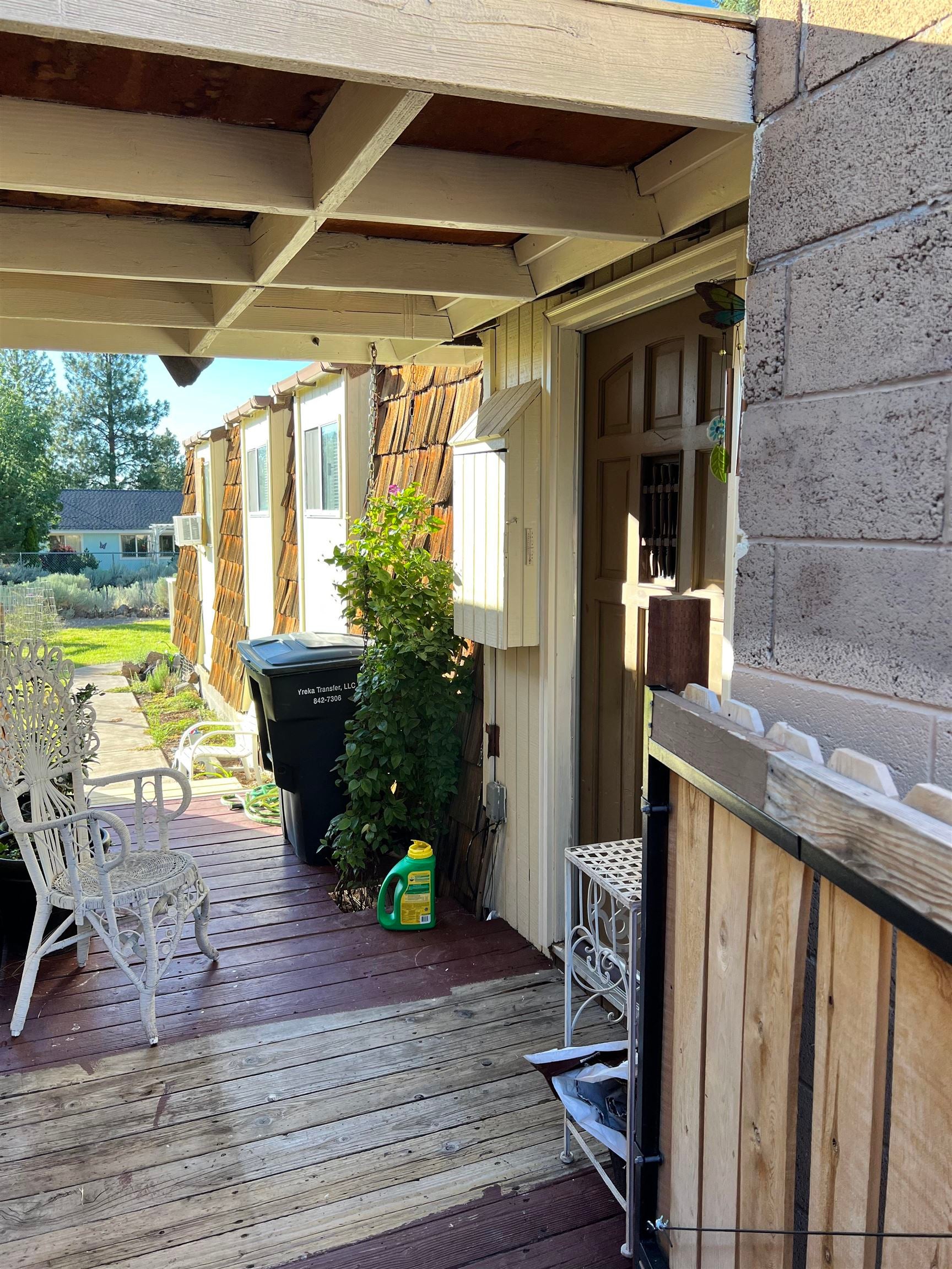 16741 Sanders Road Weed, CA 96094 - Photo 4 of 26 Gallery Image 4